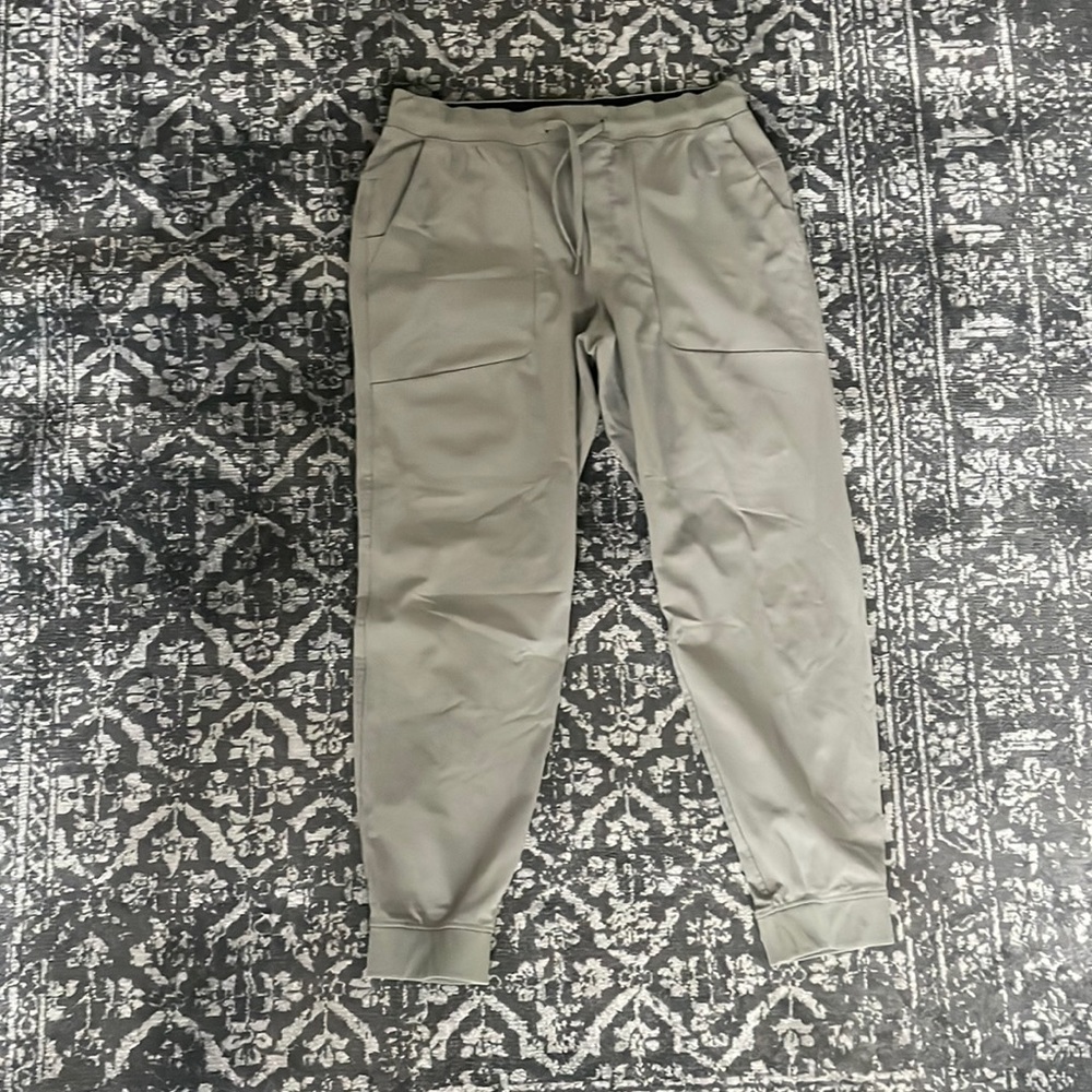 Lululemon ABC Jogger XL Sage Green